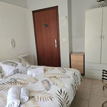 La Casa Dei Sogni Hotell Gallico Exteriör bild